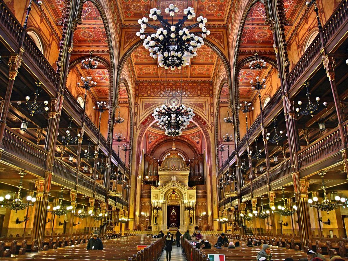 Luxe, Historic Home Near Downtown Landmarks 19Th Century Budapeşte Dış mekan fotoğraf